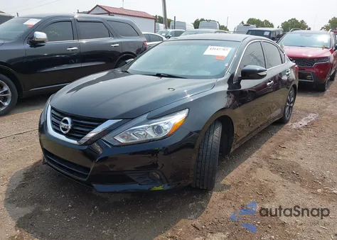 2018 Nissan Altima 2.5 Sl z USA, uszkodzony, nr VIN 1N4AL3AP9JC187754